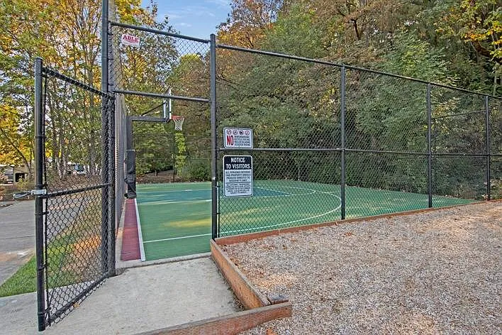 River Ridge Apartments — Photo 95