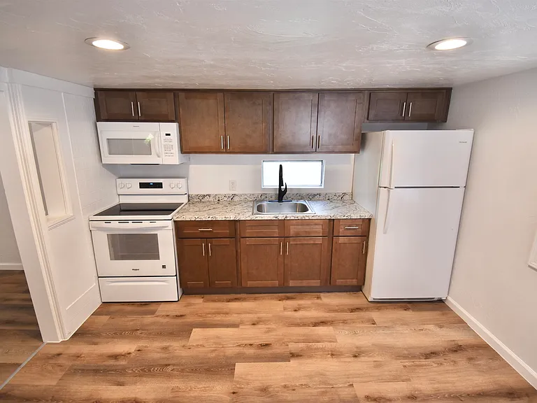 2716 Deep Forest Cir — Photo 5