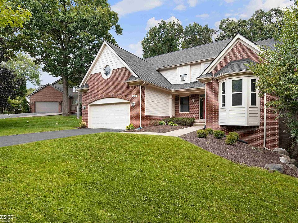 1st image of 4722 Woodbine Cir