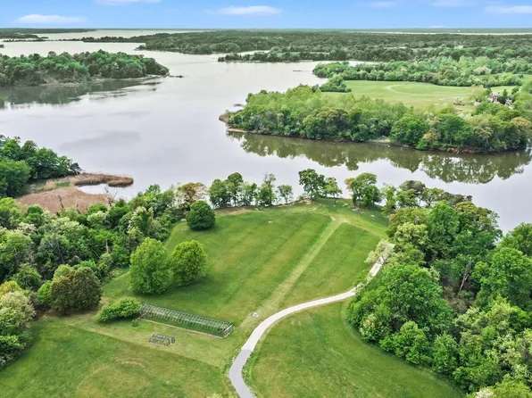 4 Knight Island Rd, Earleville, MD 21919