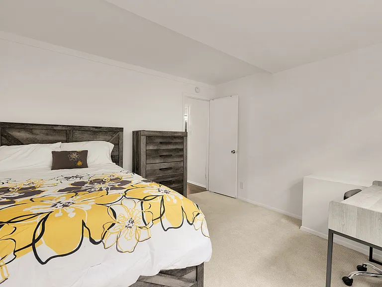 2401 H St NW #209 — Photo 21