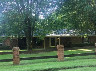 28 Kingston Rd, Natchez, MS 39120