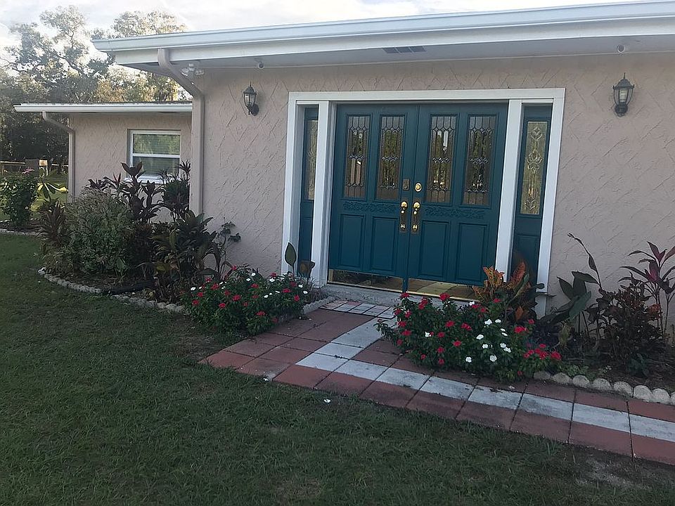 1st image of 12757 Circle Lake Dr