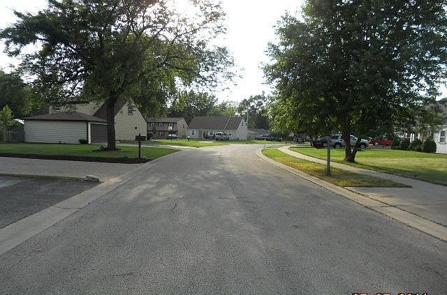 2nd image of 139 Thornhurst Rd