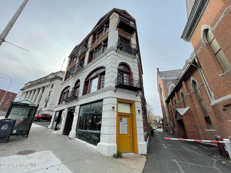 2nd image of 604 State Street