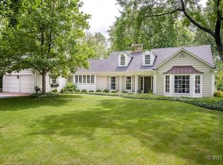 1218 Pine St #T, Winnetka, IL 60093