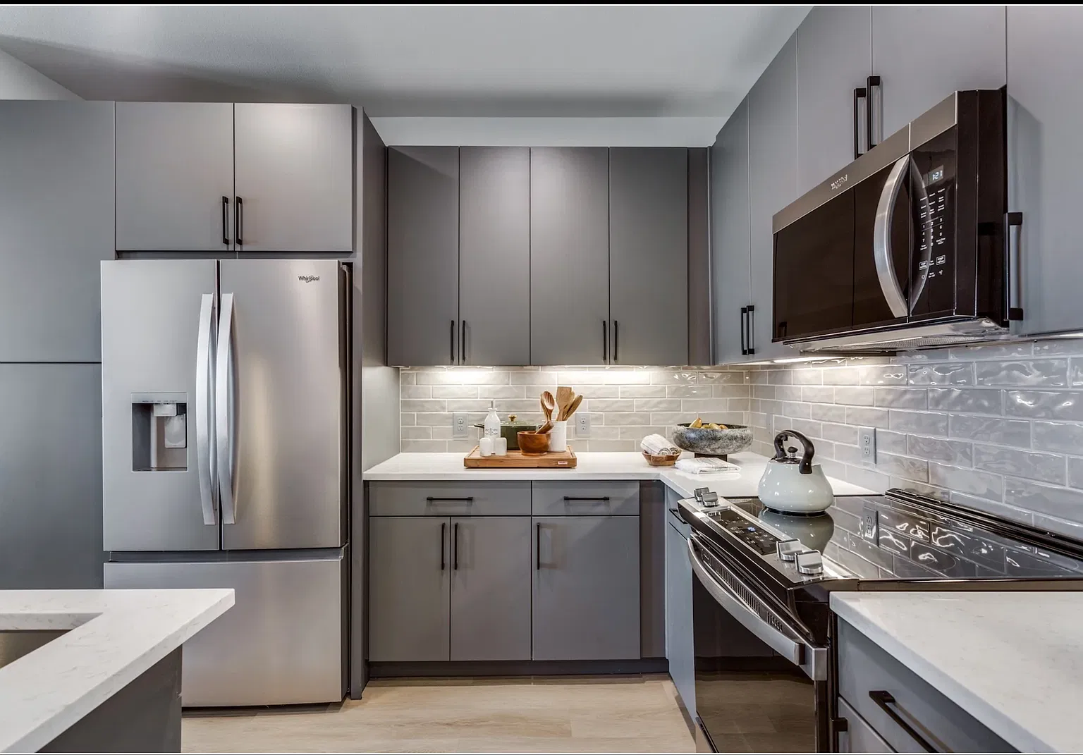 1 bed, 1.0 bath, 633 sqft, $1,460 — Photo 4