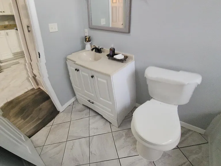 635 Winston St #1 — Photo 13