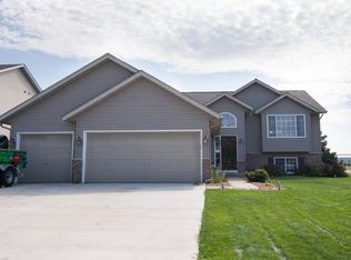 803 Riverwood St, Prescott, WI 54021