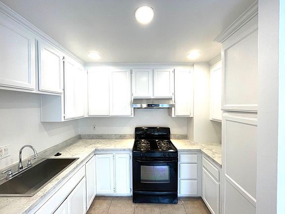 2nd image of 2460 N Eastern Ave #10