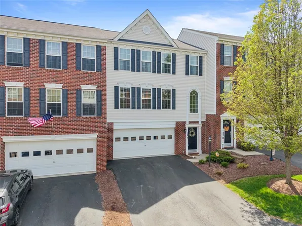 15 Abbeywood Ln N #42B, Canonsburg, PA 15317