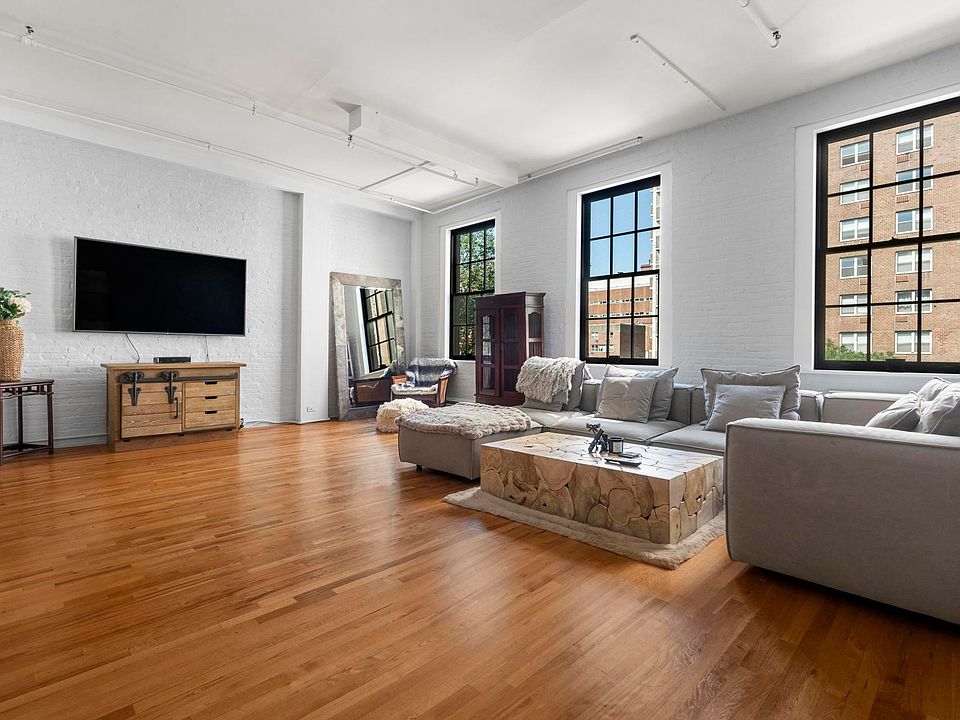1st image of 363 Greenwich St APT 3C