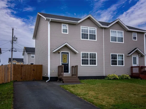123 Green Acre Drive, St. John's, NL A1H1C3