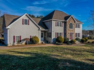 1200 Main St, Acushnet, MA 02743