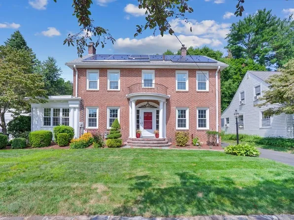 74 Clairmont St, Longmeadow, MA 01106