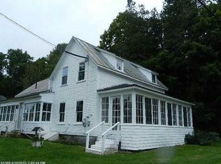 10 Seavey Corner Rd, Mount Vernon, ME 04352
