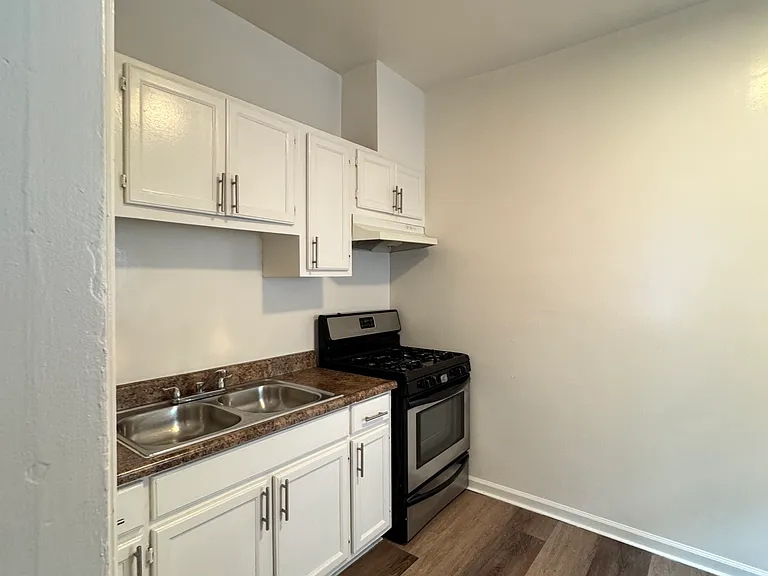Kitchen Entrance