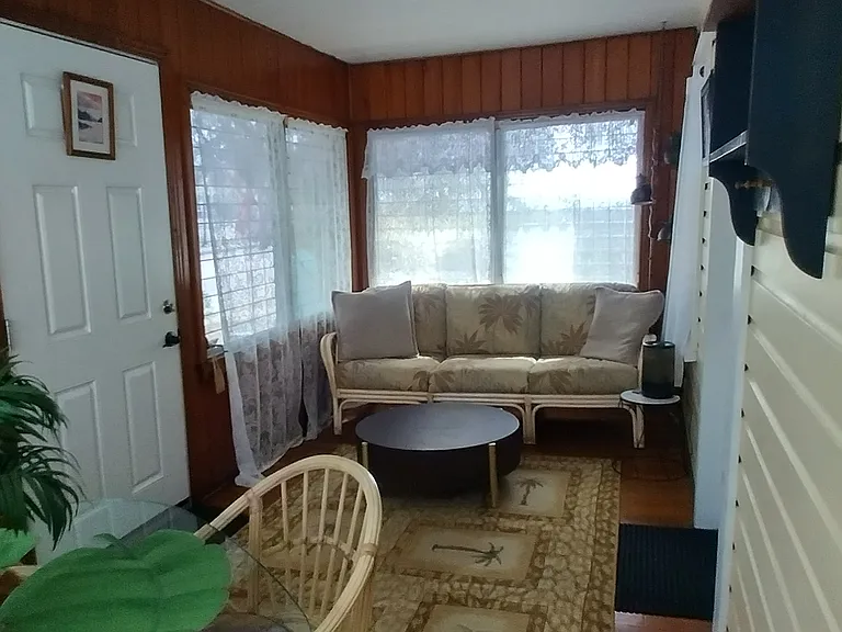 320 Lemon Ave #A — Photo 5