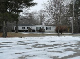 19 Grace Ln, Palermo, ME 04354