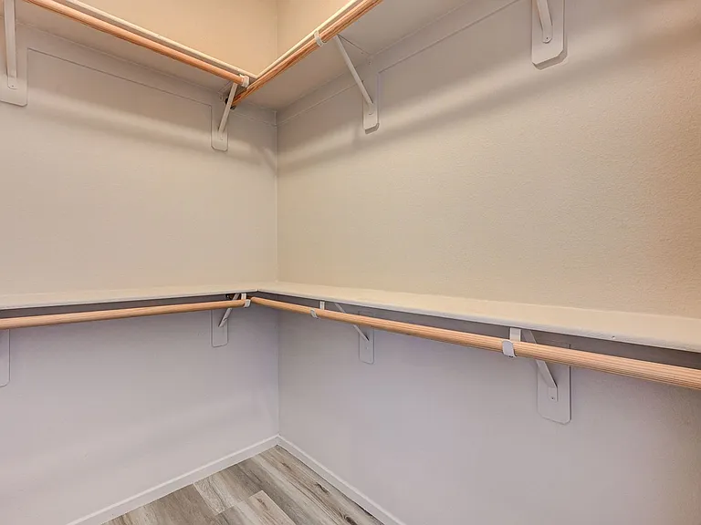 9522 Vega Carpio Ave — Photo 16