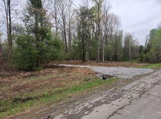 14 Newton Ln, Crossville, TN 38572