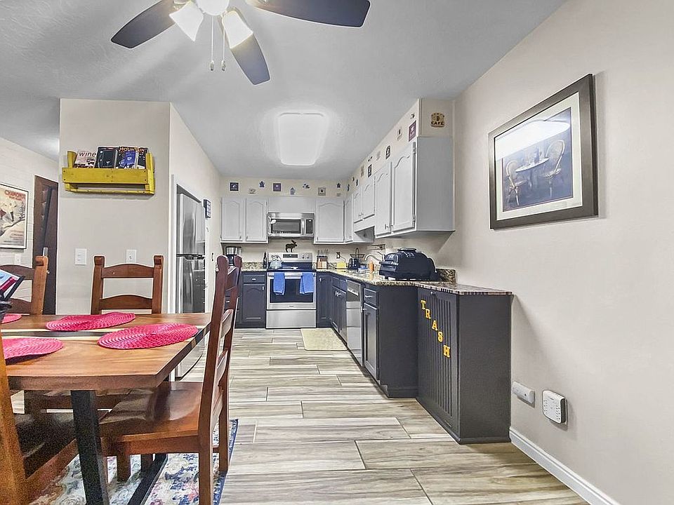 2nd image of 1509 Park Ave #412