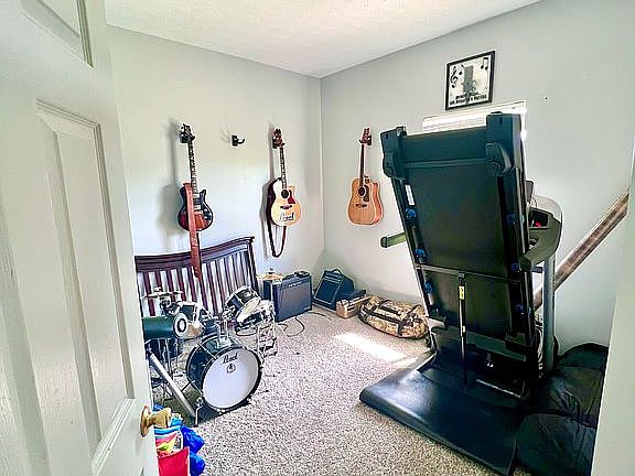 4th image of 22 Flat Rock Rd