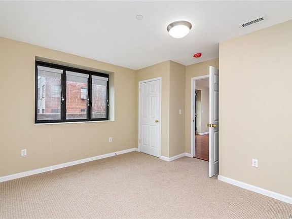 4th image of 172-18 Jamaica Ave #6C