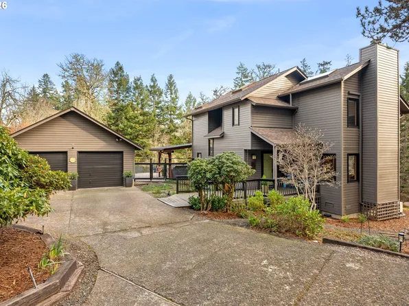 2311 Douglas Dr, Eugene, OR 97405