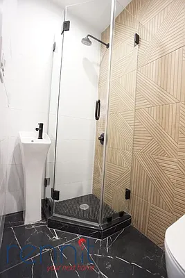 Rented by Rennit Inc. | media 31