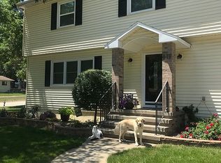 316 Oak Dr, Wayne, NE 68787