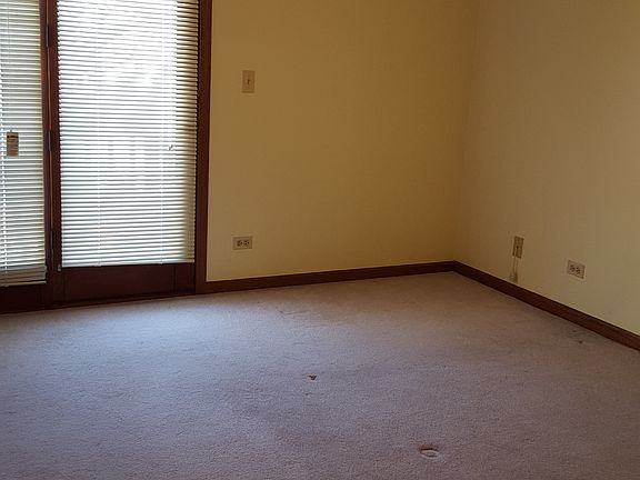 3rd image of 481 Nicole Dr APT D