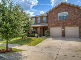 2052 Shawnee Trl, Heartland, TX 75126