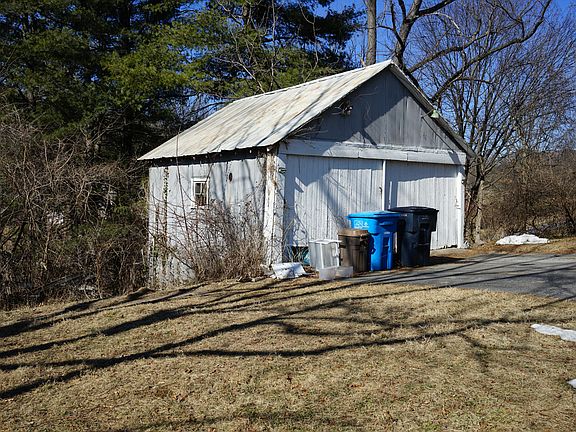 5th image of 2230 Overlook Rd NE