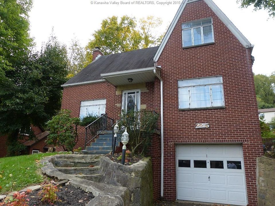 1st image of 2215 Oakdale Ave
