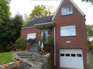 2215 Oakdale Ave, South Charleston, WV 25303