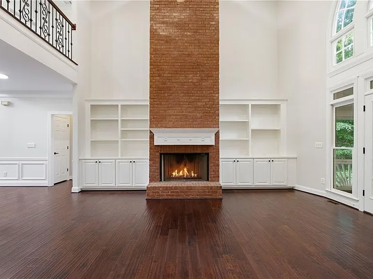 730 Rose Creek Cir — Photo 13