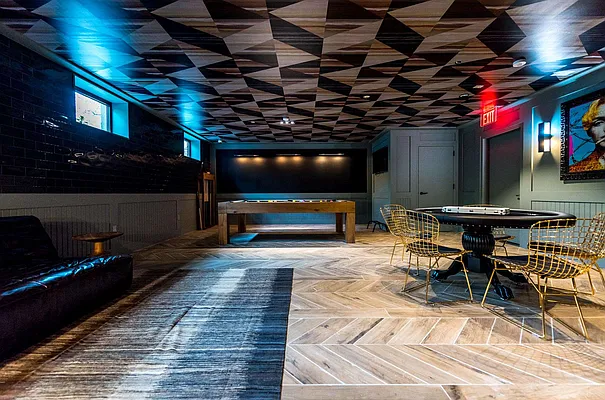 Rented by Nooklyn NYC LLC | media 95