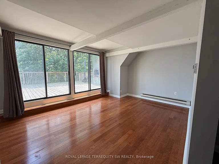 29 Winchester St #3 — Photo 2