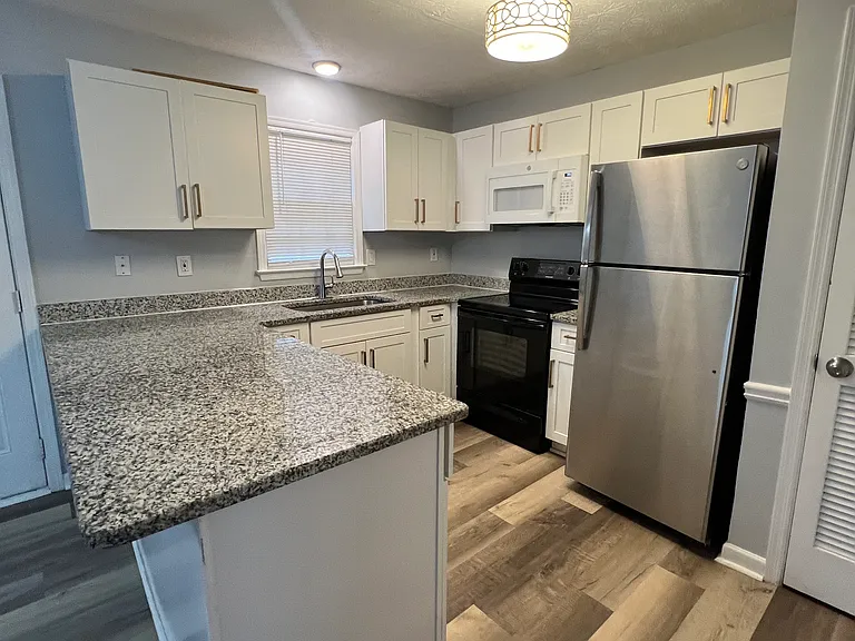 4396 Redgate Rd — Photo 3