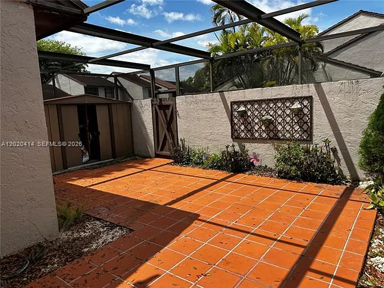 13350 SW 88th Ter #F — Photo 18