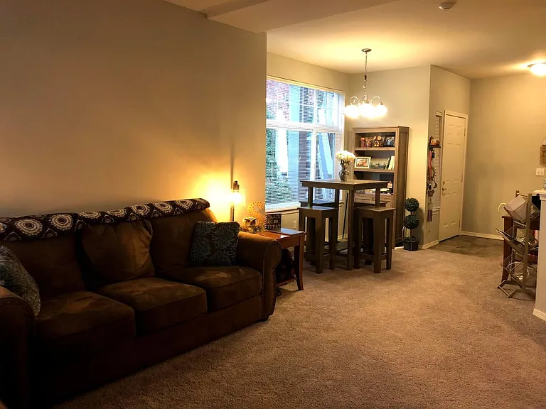 16714 Cobblestone Dr #103 — Photo 7