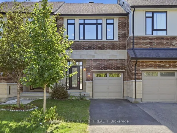 1014 Ottenbrite Cres, Ottawa, ON K2T 0G2