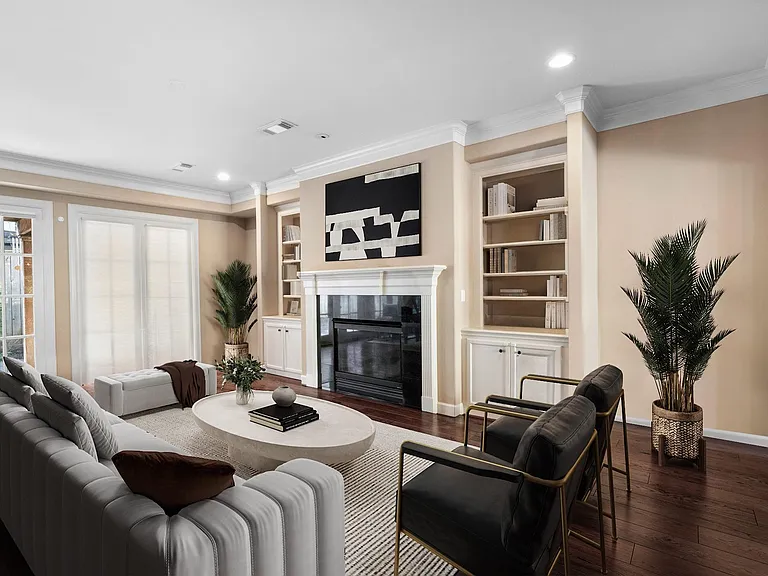 6315 Mystic Bridge Dr — Photo 10