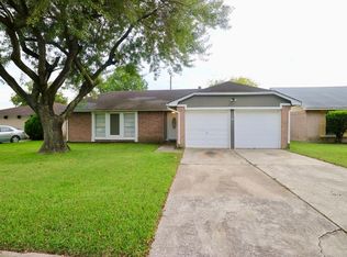 13439 White Cliff Dr, Houston, TX 77065