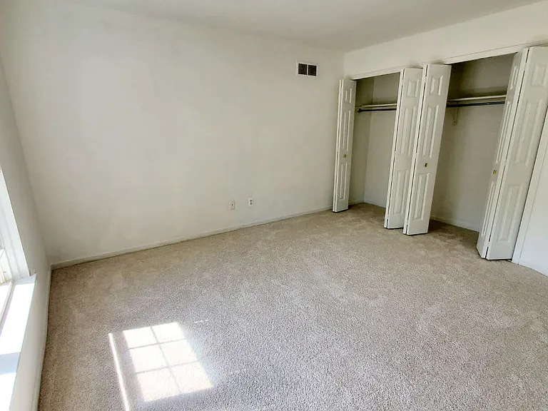 Fourth bedroom