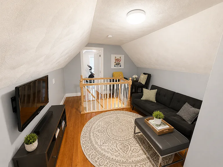32 Mansfield St #B — Photo 15