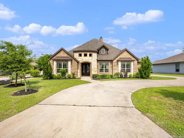 30484 Setterfeld Circle, Fair Oaks Ranch, TX 78015