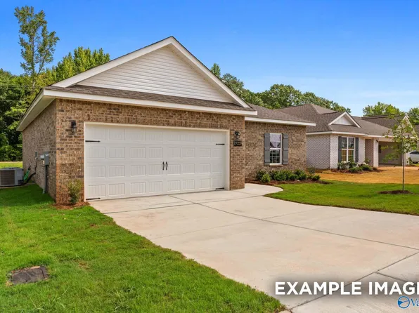 118 Hazel Pine Trl, Hazel Green, AL 35750