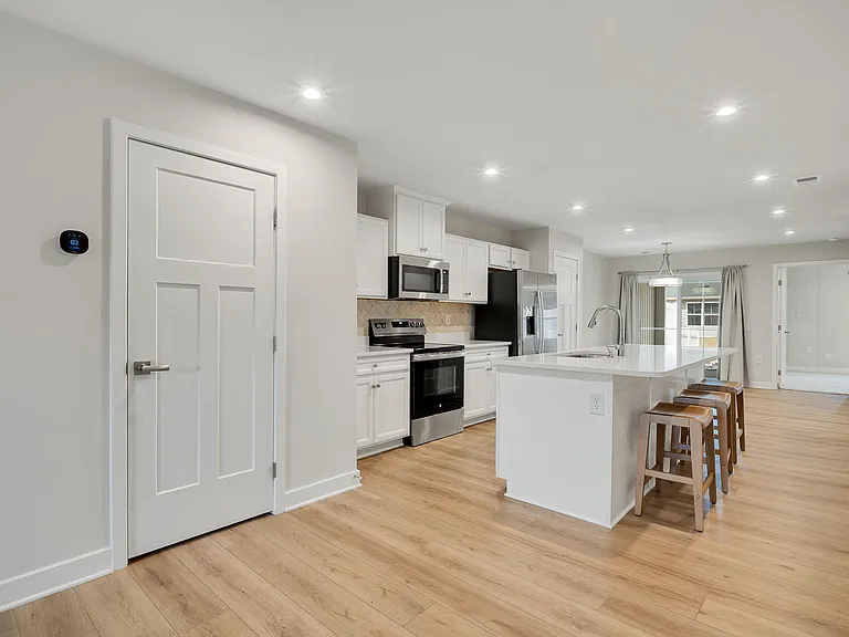7213 Lyon Taylor Ln — Photo 9